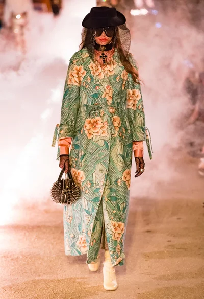 Look 96